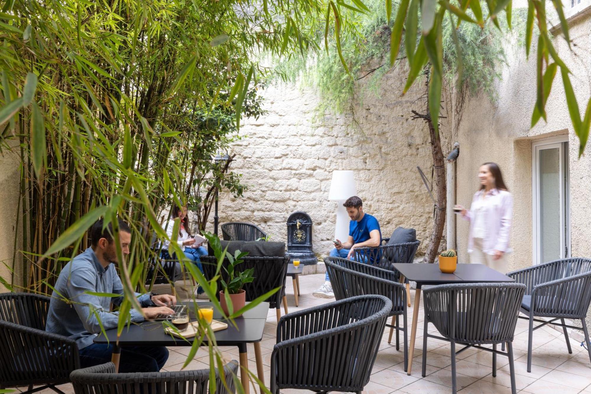 Korner Montmartre Hotell Paris Eksteriør bilde