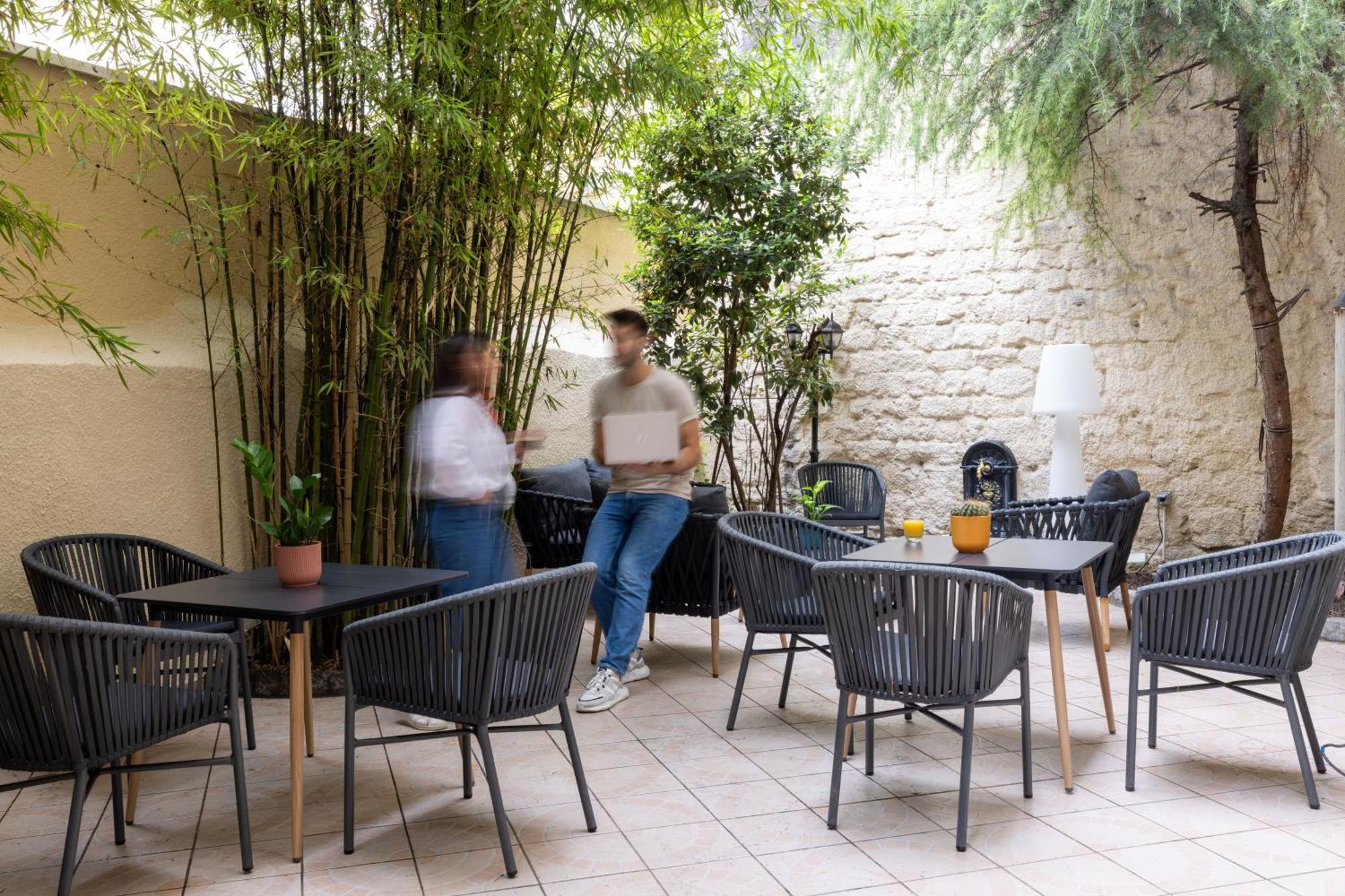 Korner Montmartre Hotell Paris Eksteriør bilde