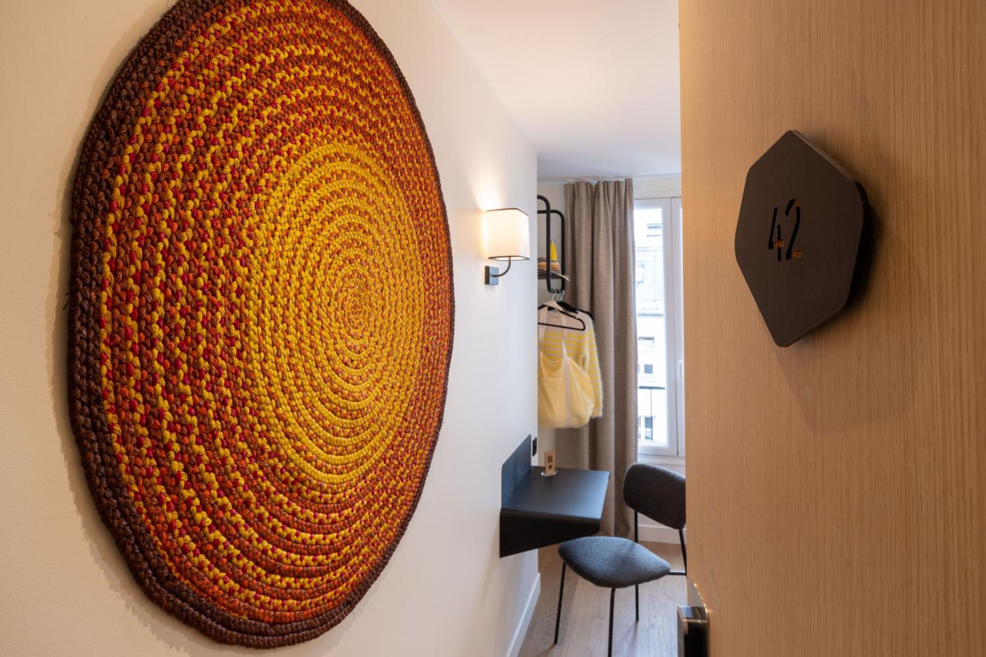 Korner Montmartre Hotell Paris Eksteriør bilde